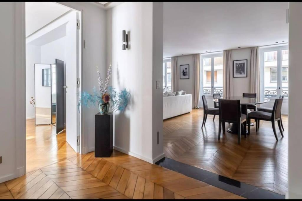 Amazing Apartment 2Bdr/6Pax Next To Champs Elysees Παρίσι Εξωτερικό φωτογραφία